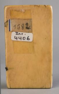 Wing, right (fragment of a diptych), 1 register, 1 arch across (plaquette) (Back)