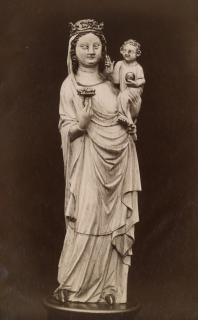 Statuette (Front)