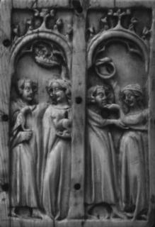 Panel (fragment of a casket lid), 1 register, 2 arches across (frise d'arcatures; coffret) (Front)