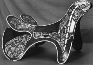 Saddle (selle) (Right side)
