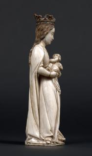Statuette (Side)