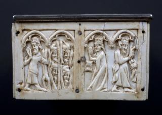 Casket with arches (coffret; frise d'arcatures) (End, left)