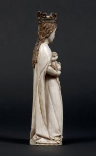 Statuette (Side)