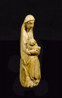 Statuette (Side)