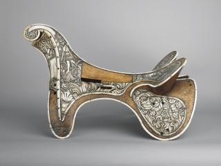 Saddle (selle) (Left side)