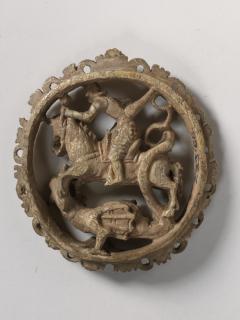 Openwork medallion (médaillon ajouré) (Back)