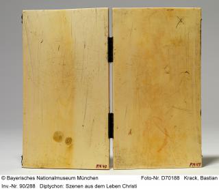 Diptych, 2 registers, 3 arches across (frise d'arcatures) (Back)