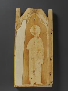Gabled triptych, with arches (colonnettes) (Back, closed)