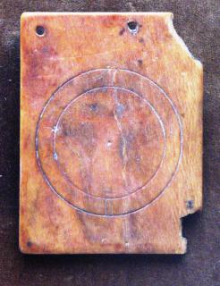 Wing, right (fragment of a diptych), 1 register, 1 arch across (plaquette) (Back)