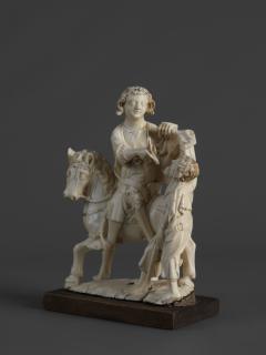 Statuette (Front)