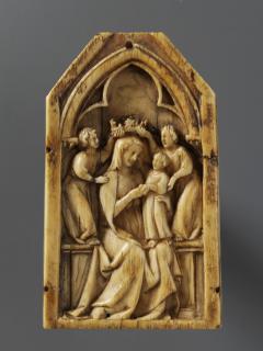 Gabled centre panel (fragment of a triptych), 1 register, 1 arch across (plaquette) (Front)