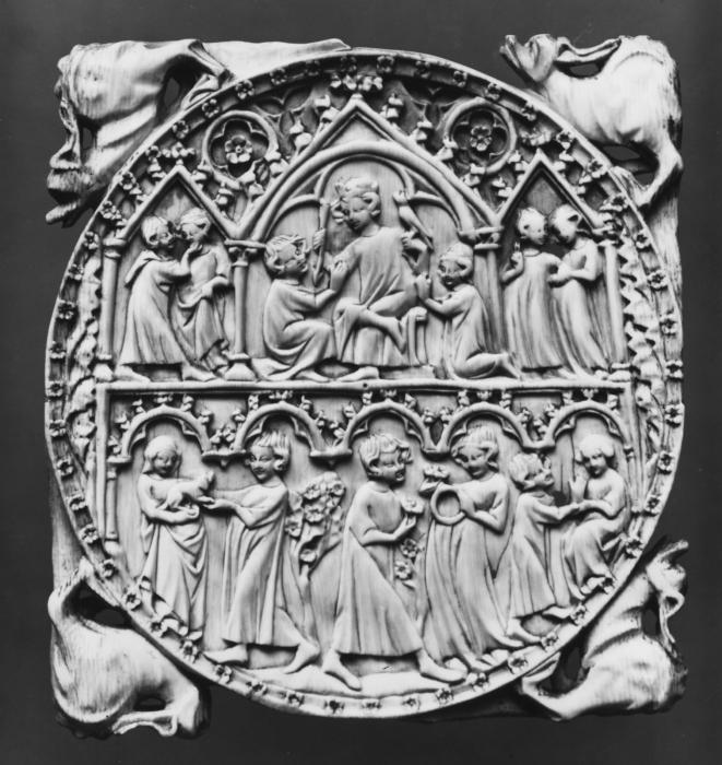 Mirror case, 2 registers, with arches and band of rosettes (valve de miroir; frise d'arcatures; colonnettes; décor de roses) (Front)