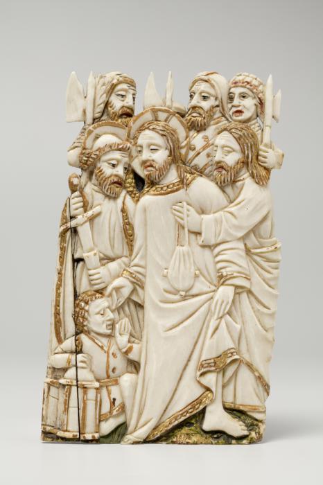 Relief (appliqué) (Front)