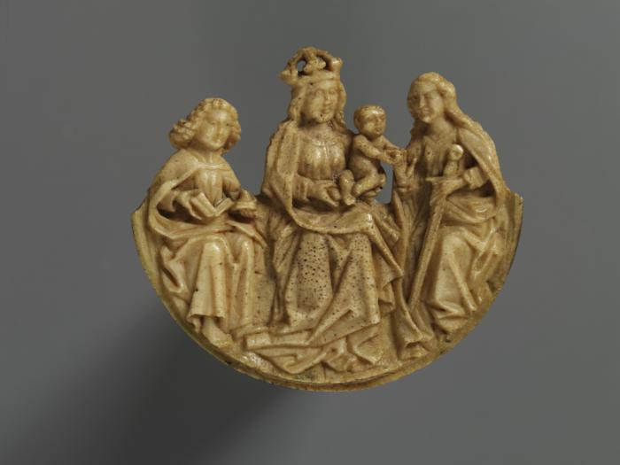 Medallion (Front)