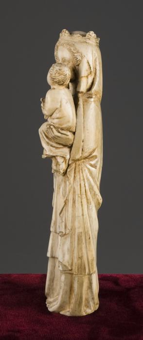 Statuette (Side, left)