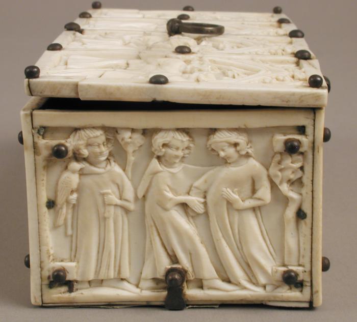 Casket with arches (coffret; frise d'arcatures) (End, right)