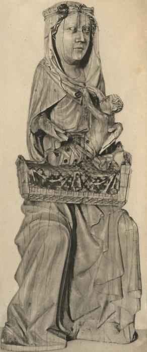 Statuette (Front)
