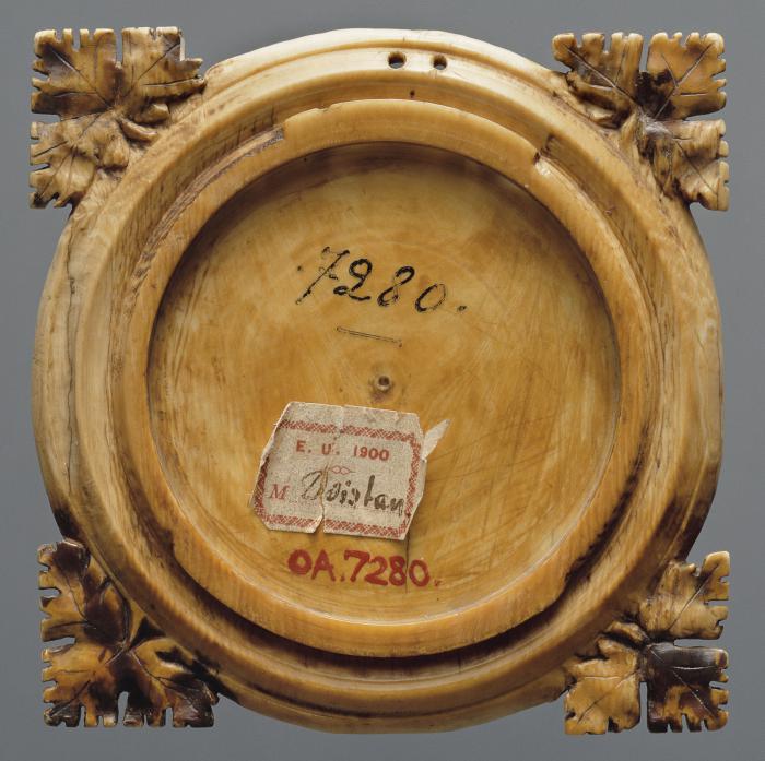 Mirror case, frame of 9 lobes (valve de miroir) (Back)
