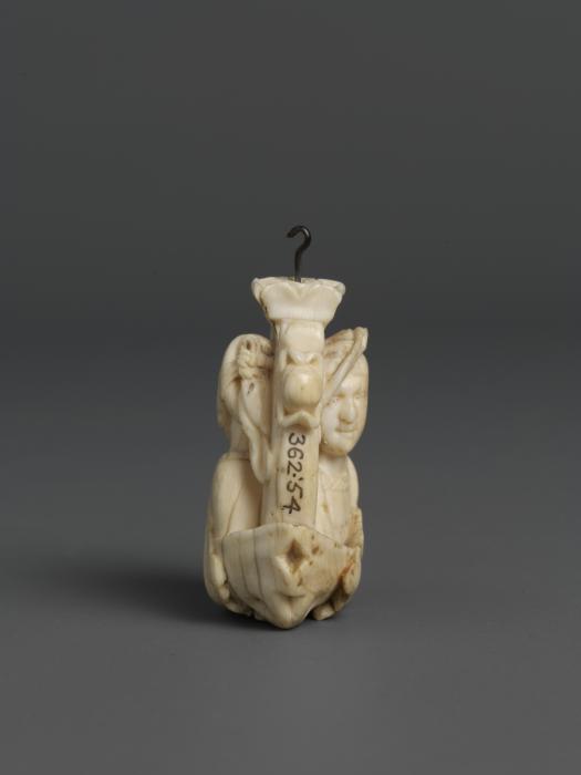 Rosary bead, 2 faces (chapelet) (Side)