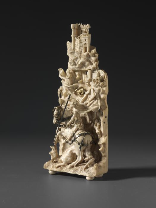 Relief (appliqué) (Side)