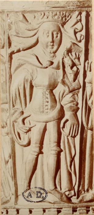 Chalice-shaped reliquary or pyxis (?) (Detail)
