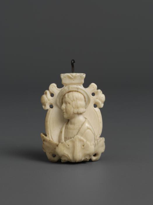 Rosary bead, 2 faces (chapelet) (Side 1)