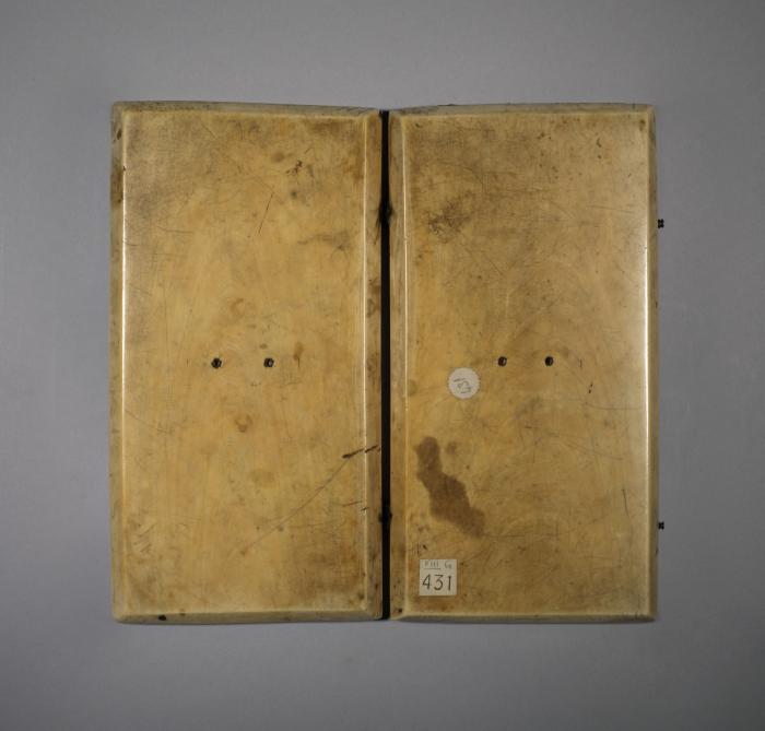 Diptych, 3 registers, 3 arches across (frise d'arcatures; colonnettes) (Back)