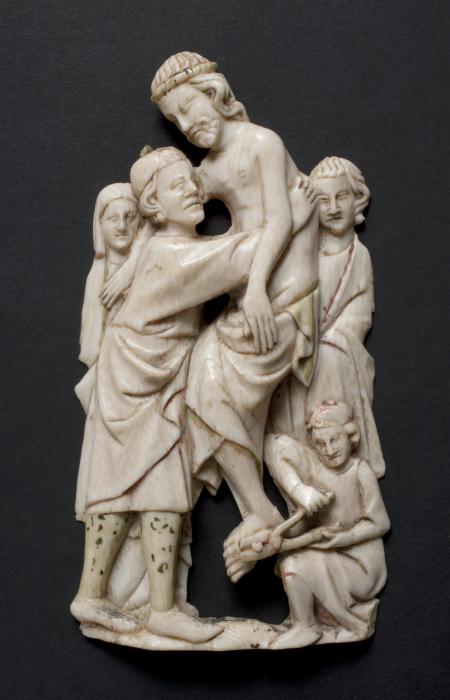 Relief (appliqué) (Front)
