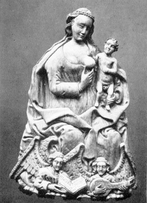 Relief (appliqué) (Front)