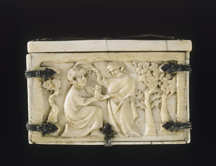 Casket (coffret) (End, left)