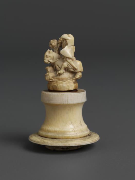 Statuette (Side)