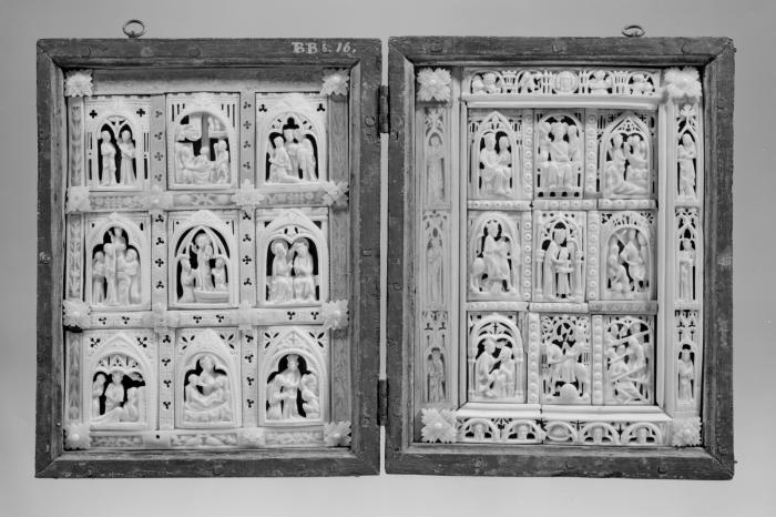 Openwork diptych, 3 registers, 3 arches across (frise d'arcatures; colonnettes; ajouré); known as the portable altar of king Christian I (Front)