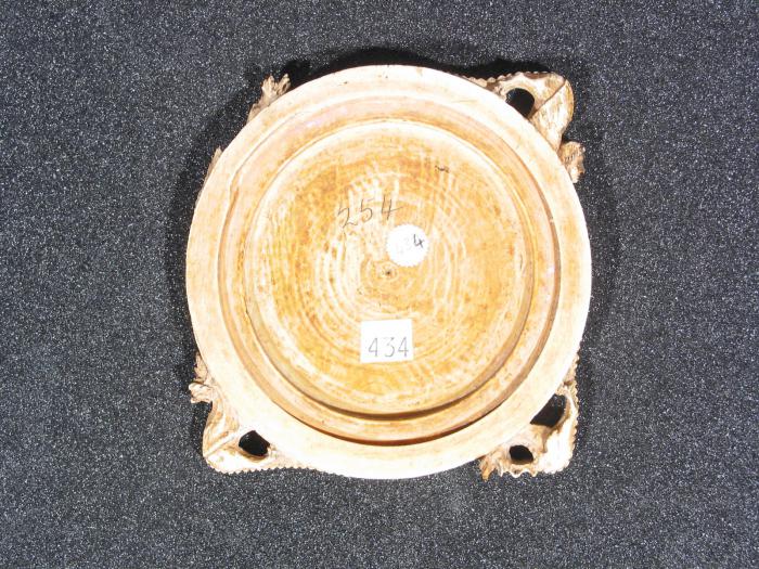 Mirror case (valve de miroir) (Back)