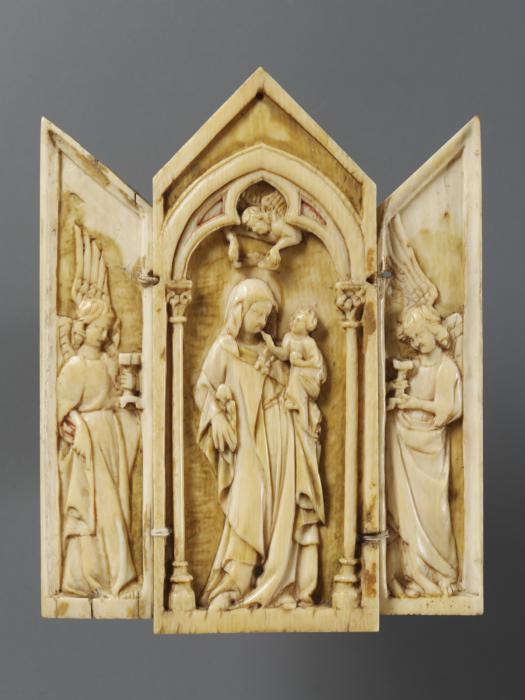 Gabled triptych, 1 register (colonnettes) (Front (open))