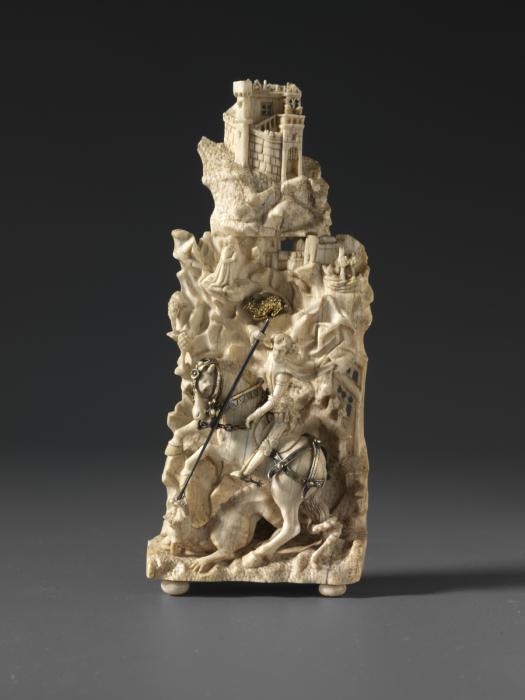 Relief (appliqué) (Front)