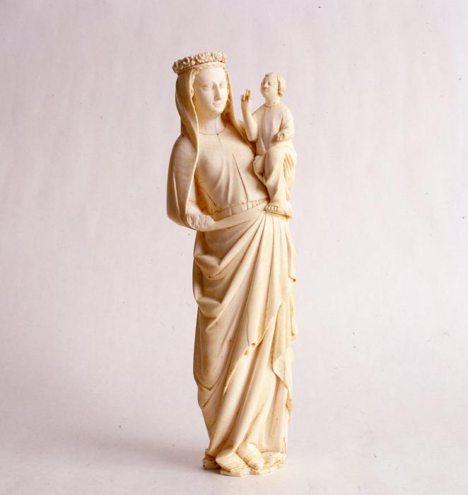 Statuette (Front)