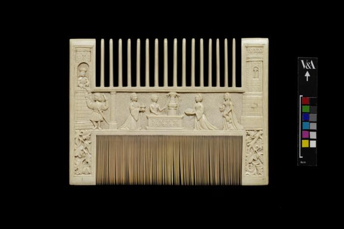 Comb (peigne double) (Side 1)