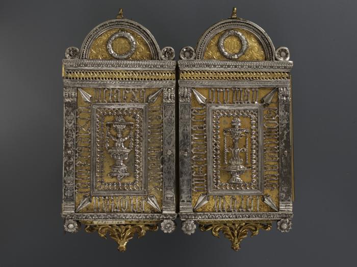 Diptych, 1 register; reliefs (appliqués) (Back)
