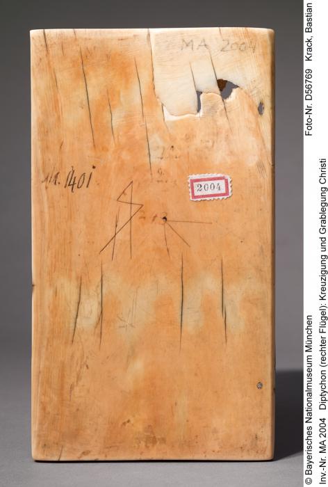 Diptych, 2 registers, 5 arches across (frise d'arcatures) (Wing, left, back)