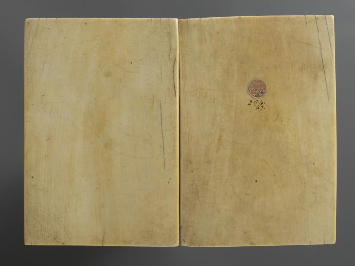 Diptych, 1 register, 3 arches across (plaquettes) (Back)