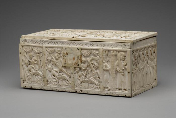 Casket with arches and quatrefoils (coffret; quatre-feuilles; frise d'arcatures) (Overview)