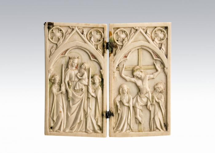 Diptych, 1 register, 1 arch across (plaquettes) (Front)
