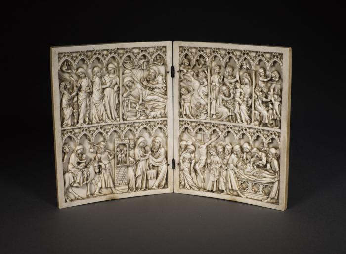 Diptych, 2 registers, 7 arches across (frise d'arcatures; colonnettes) (Front)