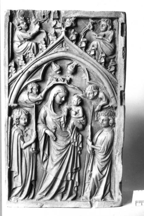 Wing, left (fragment of a diptych), 1 register, 1 arch across (plaquette) (CAST, front)