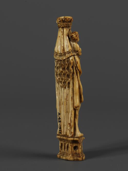 Statuette (Back)