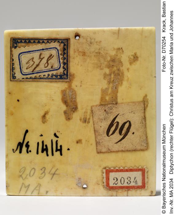Wing, right (fragment of a diptych), 1 register, 3 arches across (frise d'arcatures; plaquette) (Back)