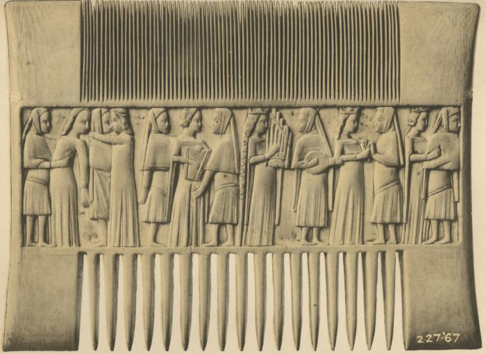 Comb (peigne double) (Side 1)
