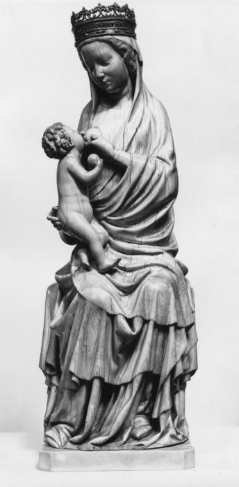 Statuette (Front)