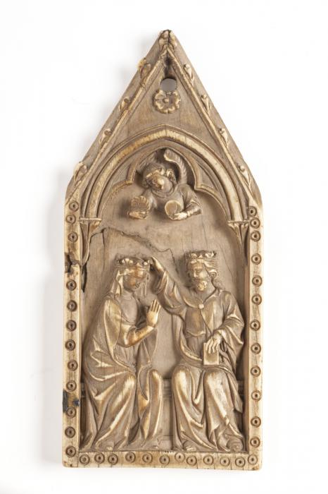 Gabled panel (fragment of a diptych; wing, right), 1 register, 1 arch across (baiser de paix) (Front)