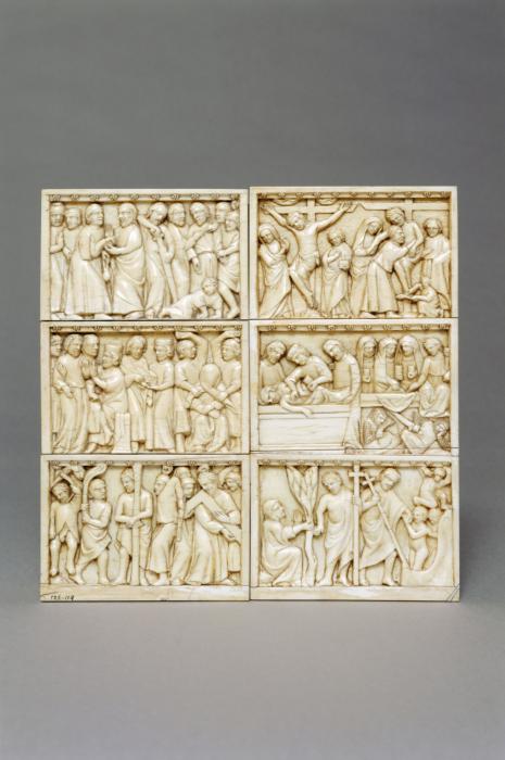 Diptych, 3 registers, bands of rosettes (décor de roses) (Front)